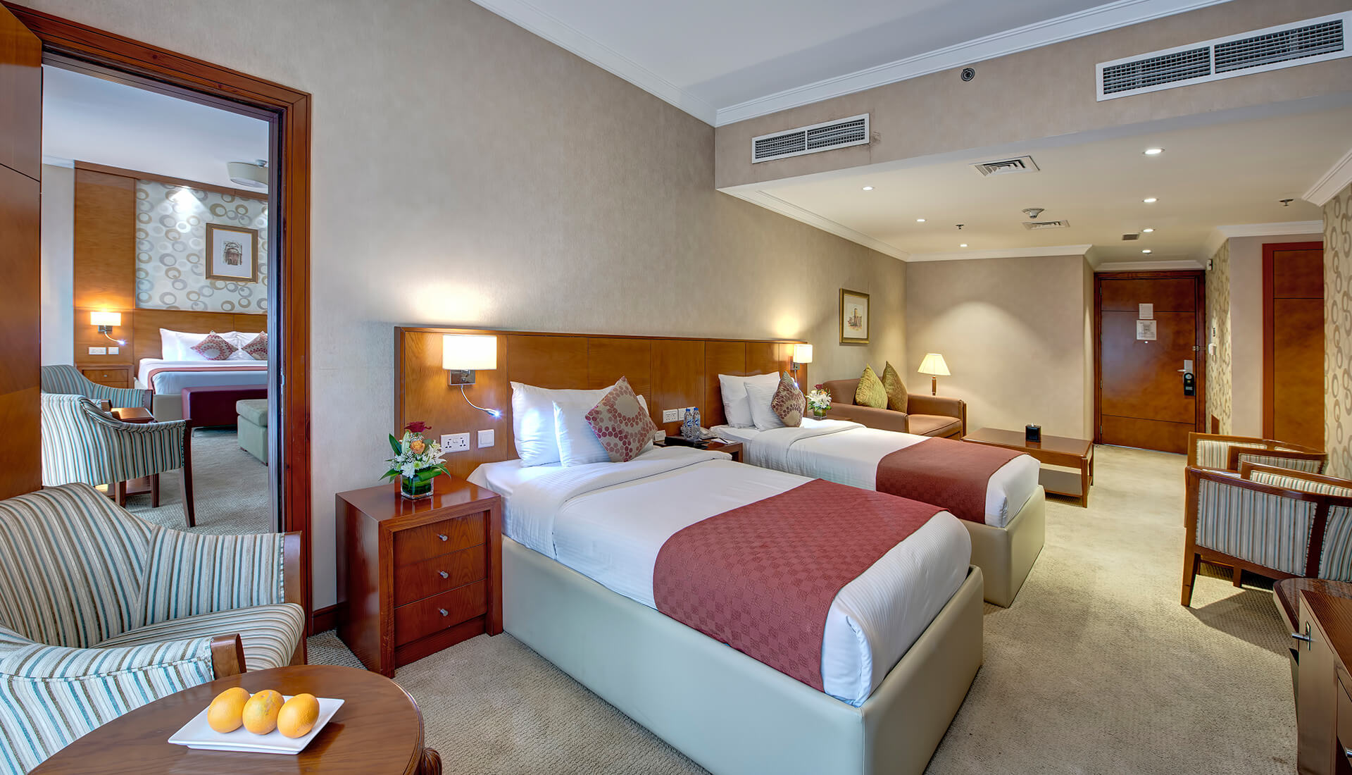 Deluxe-Room-Twin-3