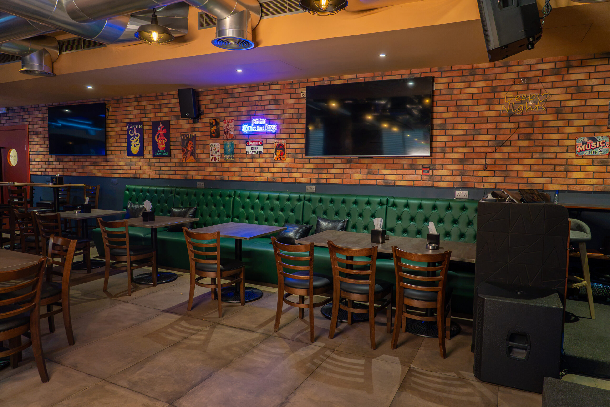 Deep Lounge (10)