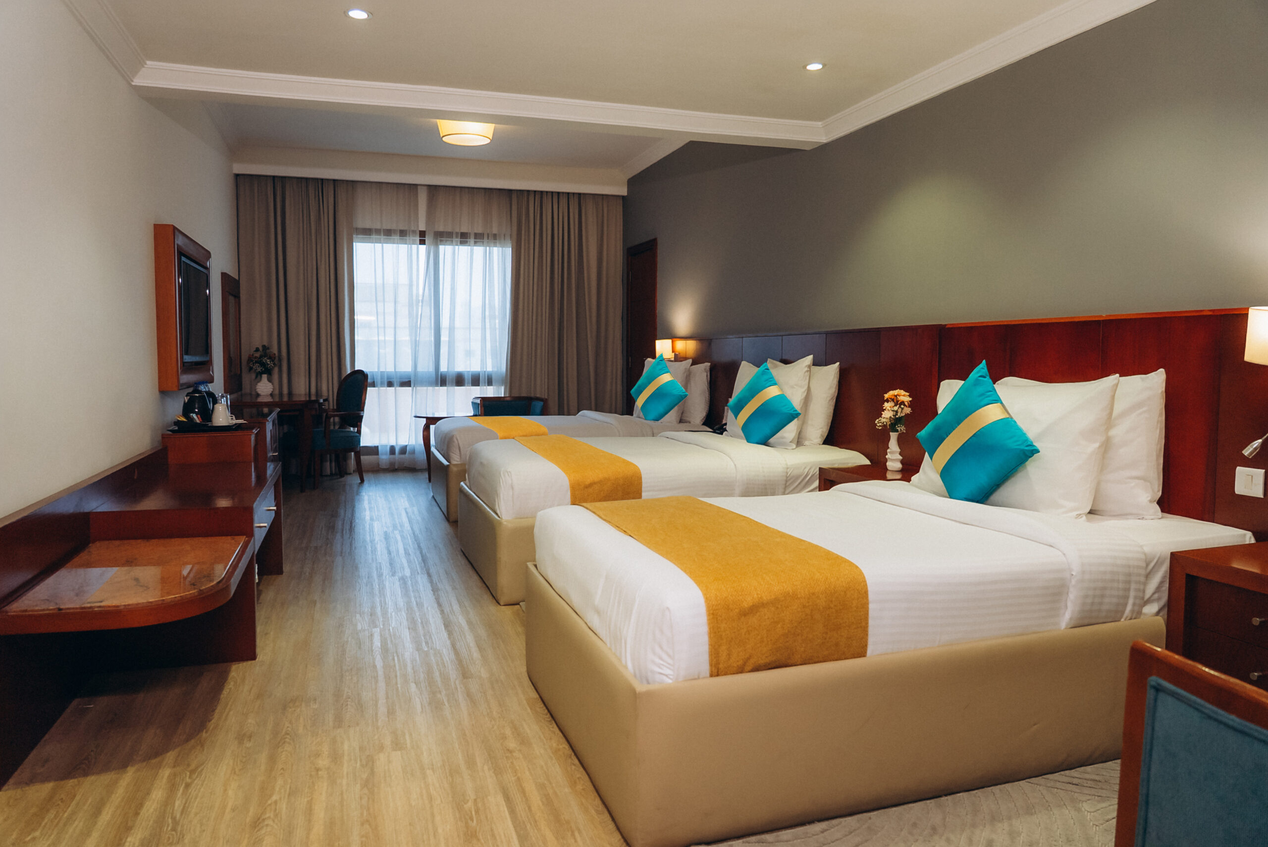 Deluxe Triple Room DSC04612